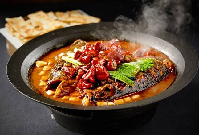 FISH HEAD SOAKED IN CAKE 鱼头泡饼